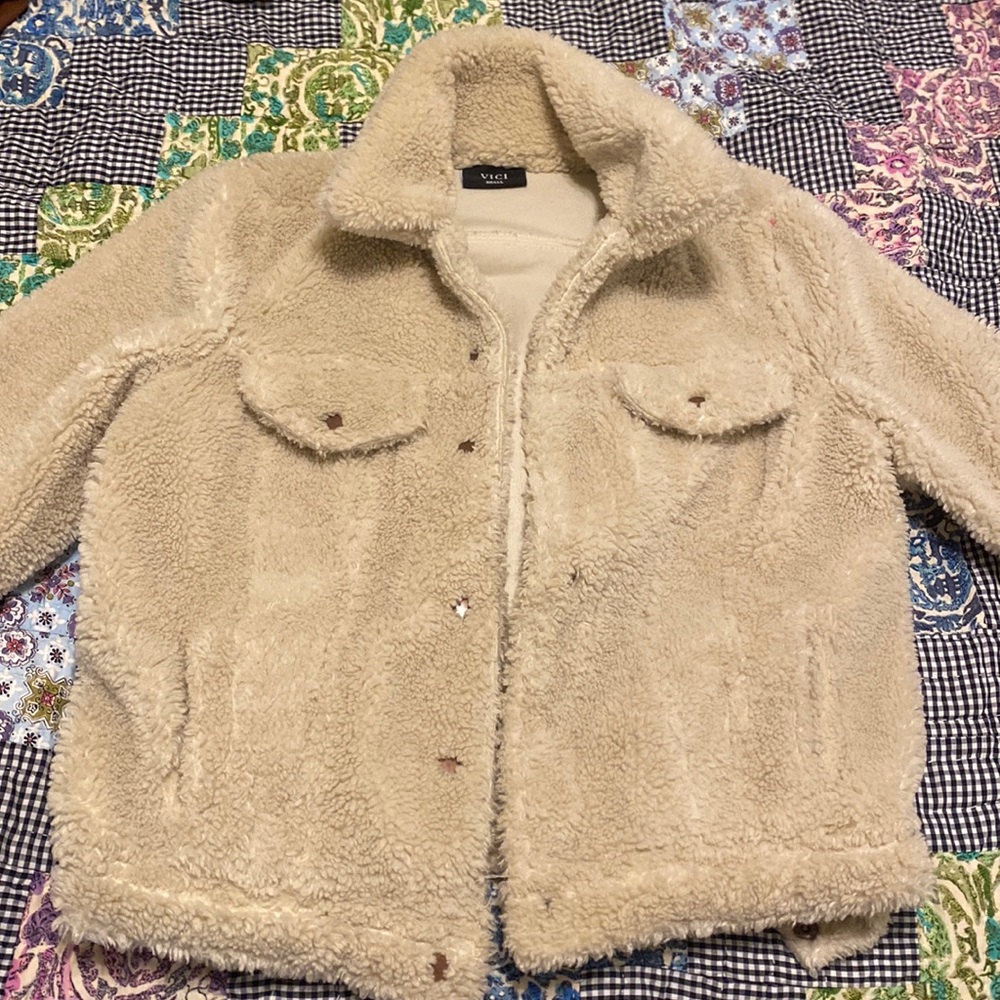 Vici teddy jacket, size small